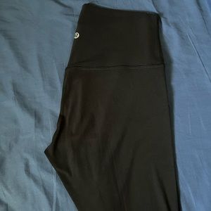Lululemon Align HR 28” leggings (EUC)